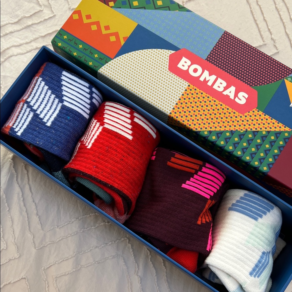 Bombas Snowflake Vibrant Sock Collection in Gift Box, Set of 4, Medium